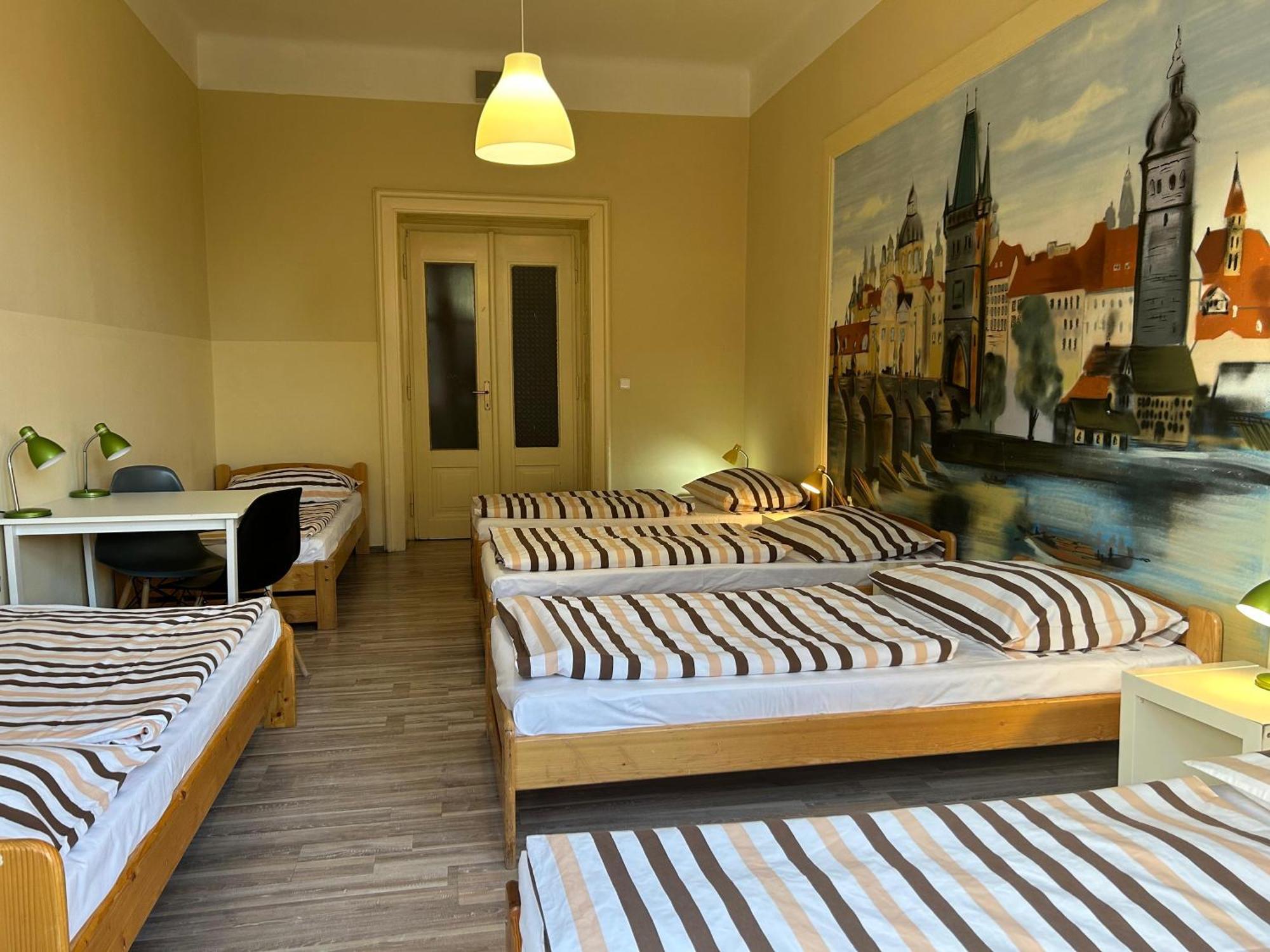 Hostel Downtown Praga Exterior foto